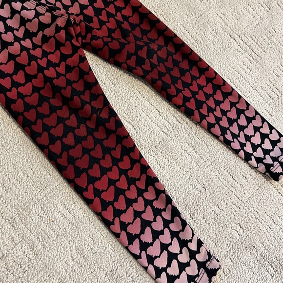 Lularoe | Little Girl Valentine’s Leggings S/M - Picture 10 of 10